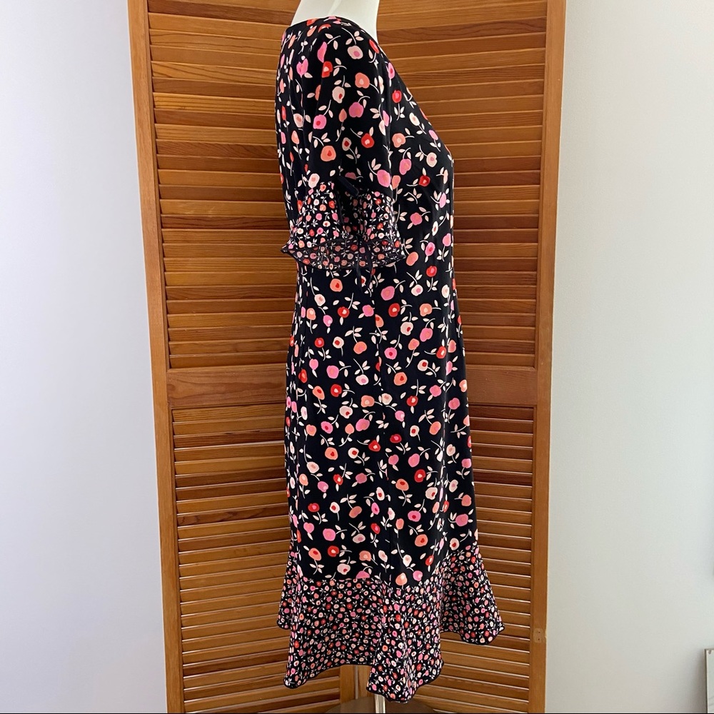 TALBOTS Floral Jewel Neck Shift Short Sleeve Dress - Picture 11 of 16